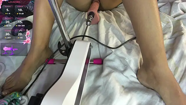 Živá chatovací místnost MiaX12