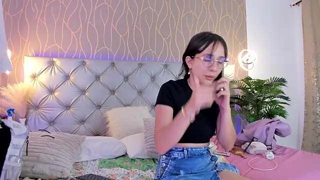NatalyMary Live chatroom
