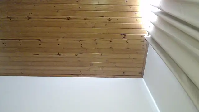 Milf_Valeria Live chatroom