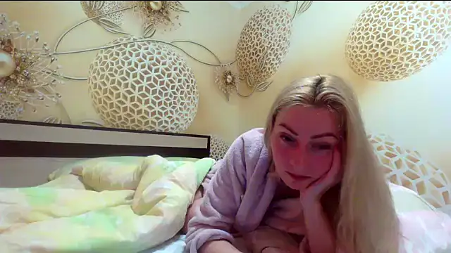 Živá chatovací místnost Yourrealgirl