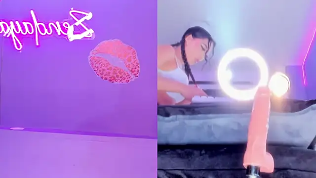 ZendayaGrey – Naživo chatovacia miestnosť