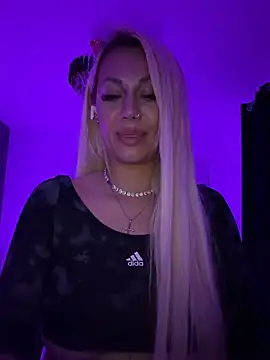 AlmaBby Cameră chat live
