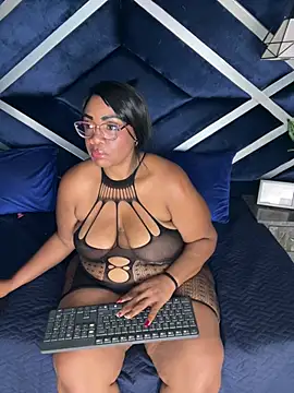 Chat ao vivo de AranzalatinBlaks1