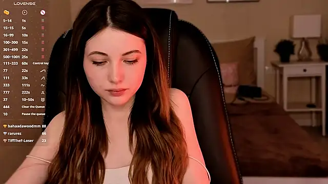 חדר צ'אט בשידור חי של Kimmie_shine