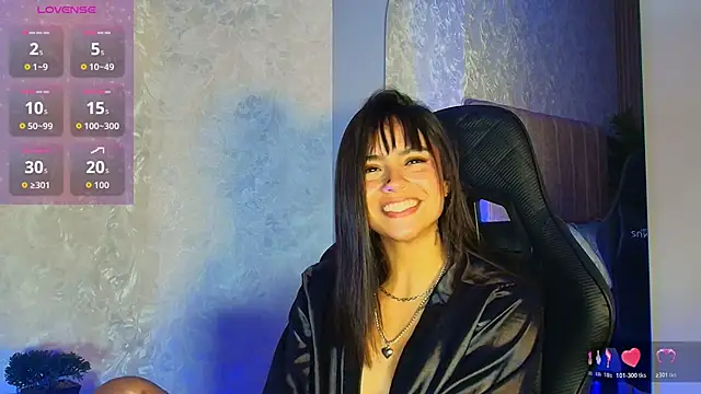 katia_foxxx_ Adlı Modelin Canlı Sohbet Odası