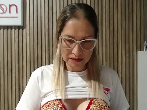 Chat ao vivo de Greys_Mandahian