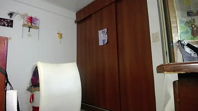 Moon_lunita Cameră chat live