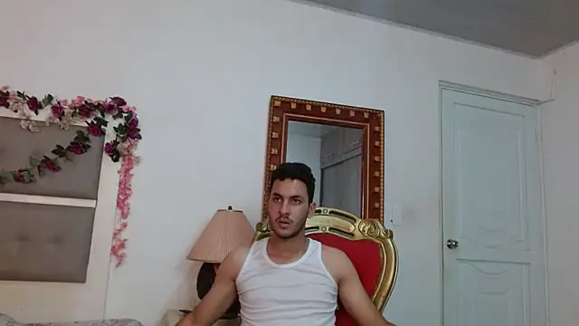 חדר צ'אט בשידור חי של MartinaXBob