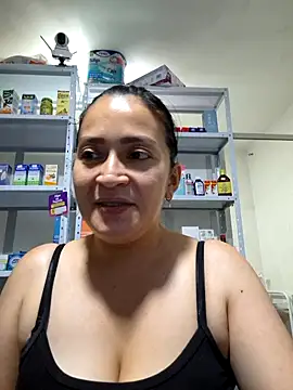 Chatroom en direct de Dr_Edna_naughty
