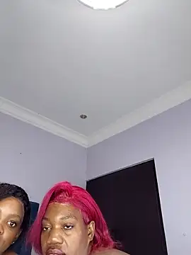 Tangy_Booty Cameră chat live