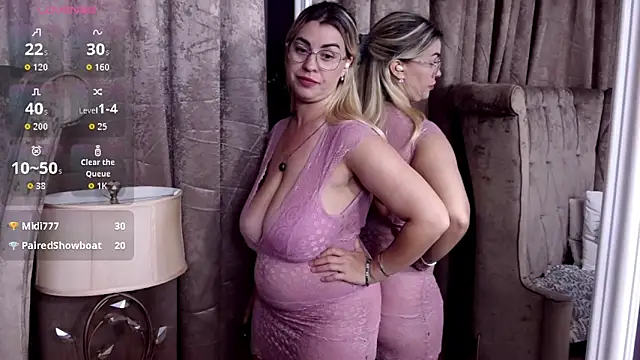 Sala de chat en directo de BustyGizelle
