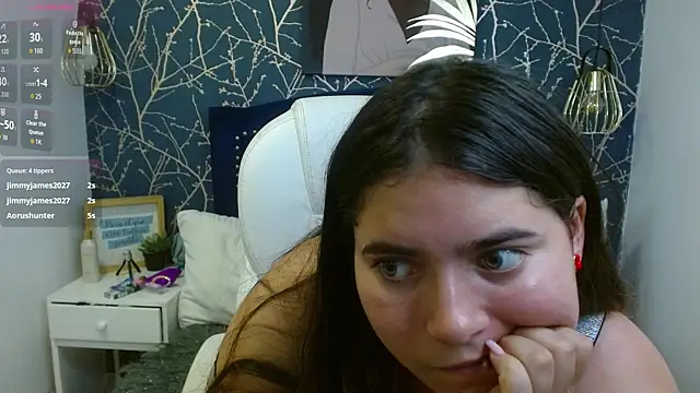 Laurha_ Live Chatraum