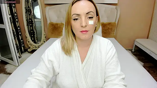 Sala de chat ao vivo de AnneRainn