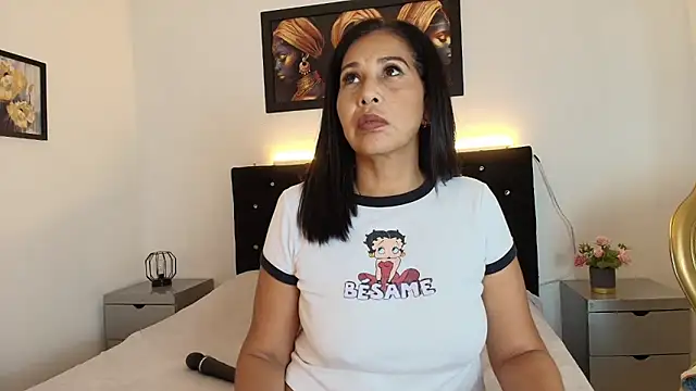 Shanon_mature – live chatrum
