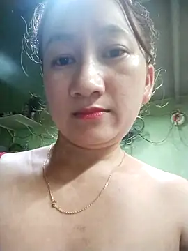 Min_nyy Adlı Modelin Canlı Sohbet Odası