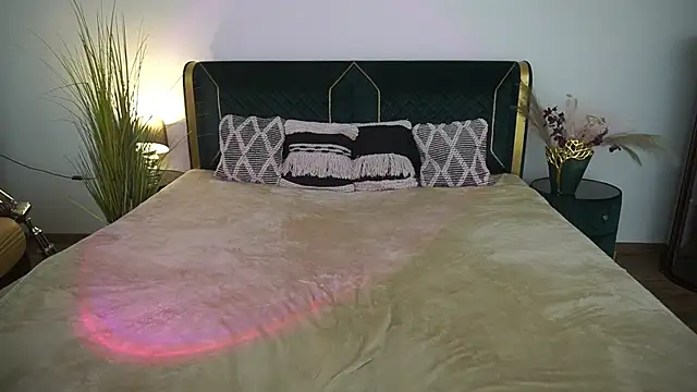 ArielGemme Adlı Modelin Canlı Sohbet Odası