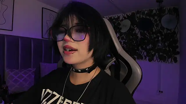 Živá chatovací místnost Kitty_Gang
