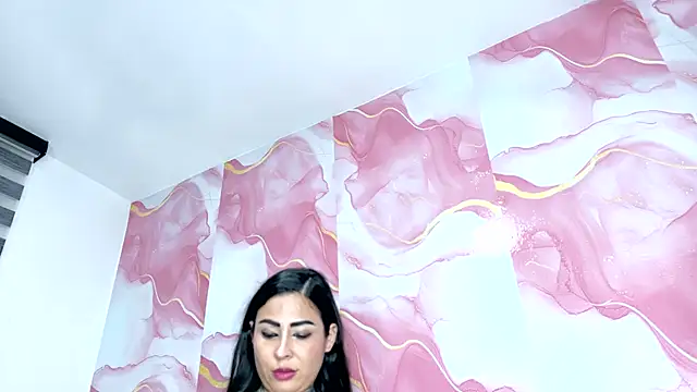 EmiliMontero Adlı Modelin Canlı Sohbet Odası