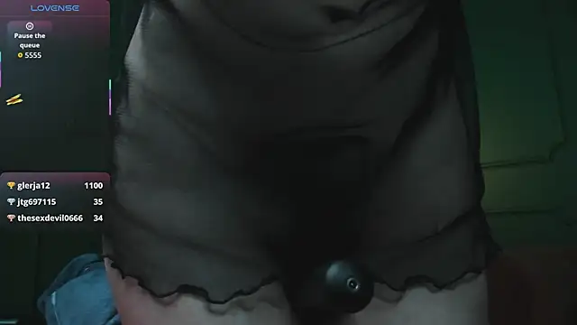 _Tina_Tayllor_'s Live Chat Room