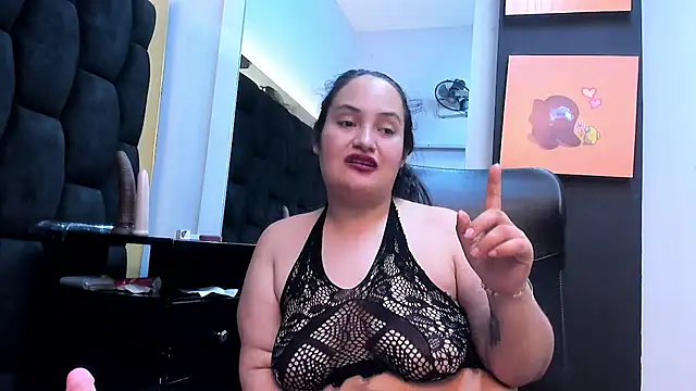 MiaRouss69n Live chat-huone