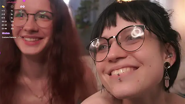 TeaseDealer's Live Sex Cam Show