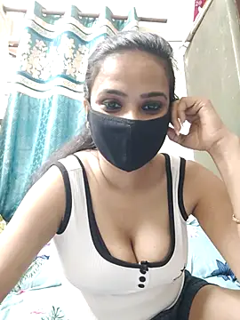 Amrita_Thakur01 即時聊天室