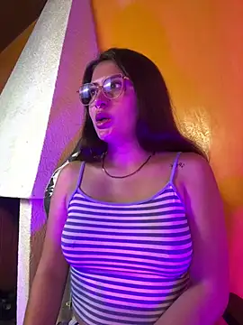 Mile_Evanns Live Chatrum