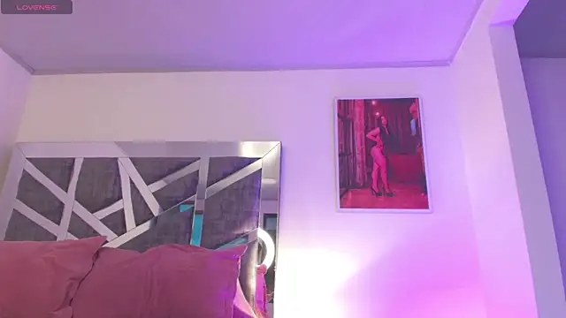 Meghann_sweet1993のライブチャットルーム