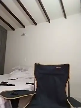 Sala de chat ao vivo de Victoria_club