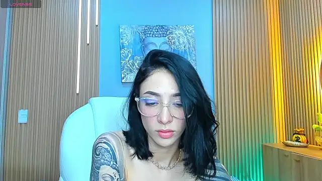 חדר צ'אט בשידור חי של barbie_scoth_