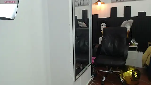 mairana15 чат на живо