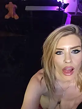 غرفة دردشة ellieconradxo المباشرة