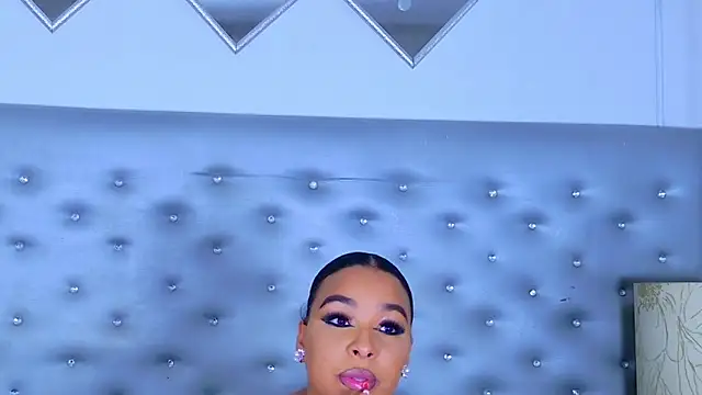EileenBenzon Ruang Obrolan Langsung