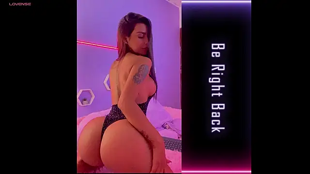 חדר צ'אט בשידור חי של michelle_madson_