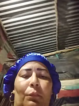 kailiani12 élő chatszobája