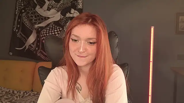 BellaSink's Live Chat Room