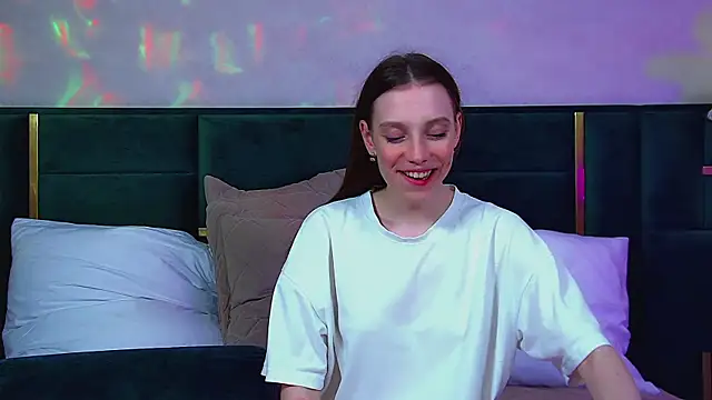 Živá chatovací místnost VeronicaVances