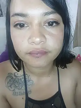 ebonysummer_n Live chat-huone