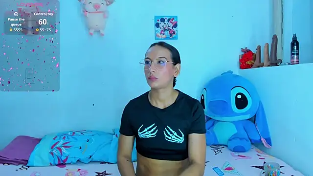 חדר צ'אט בשידור חי של Valeria_Fitness