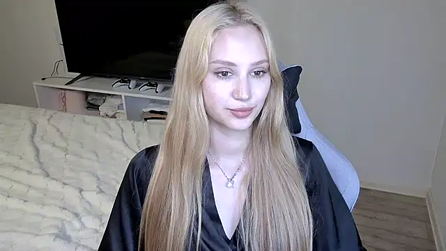 Layla001's Live Chat Room