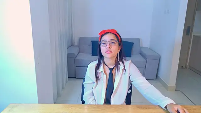 AntonellaBons Adlı Modelin Canlı Sohbet Odası