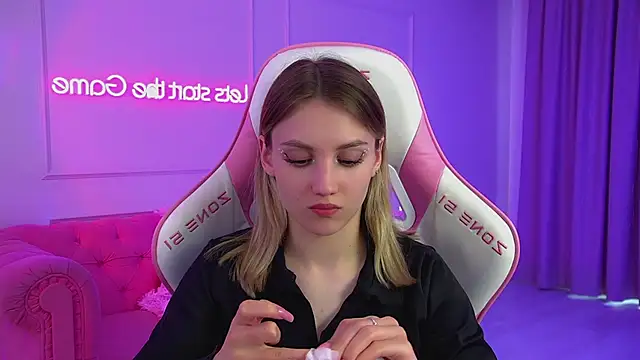 StacyEvances – live chatrum