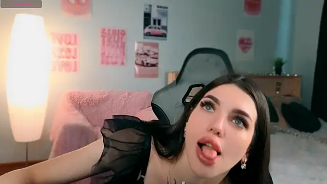 Živá chatovací místnost molly_rettyy