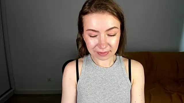 Živá chatovací místnost Mia_Tasty