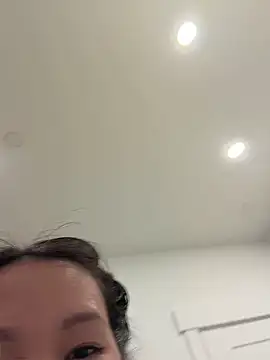 petiteTai Live chatroom