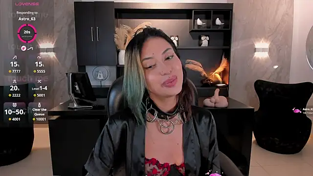 Sala de chat ao vivo de KayraLanne