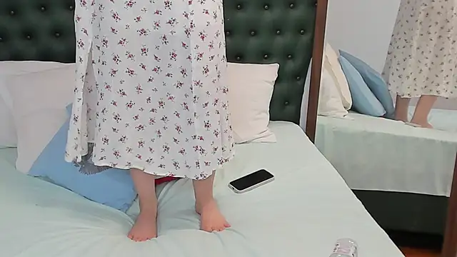 غرفة دردشة LexyFox2 المباشرة