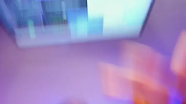 חדר צ'אט בשידור חי של Ariana_roxe_