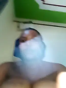 Živá chatovací místnost brihannah
