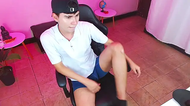 ห้องแชทสดของ jay_cum18